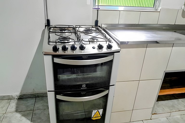 Natureza & Piscina | Casas Rústicas com Pesca Recreativa ,SP
