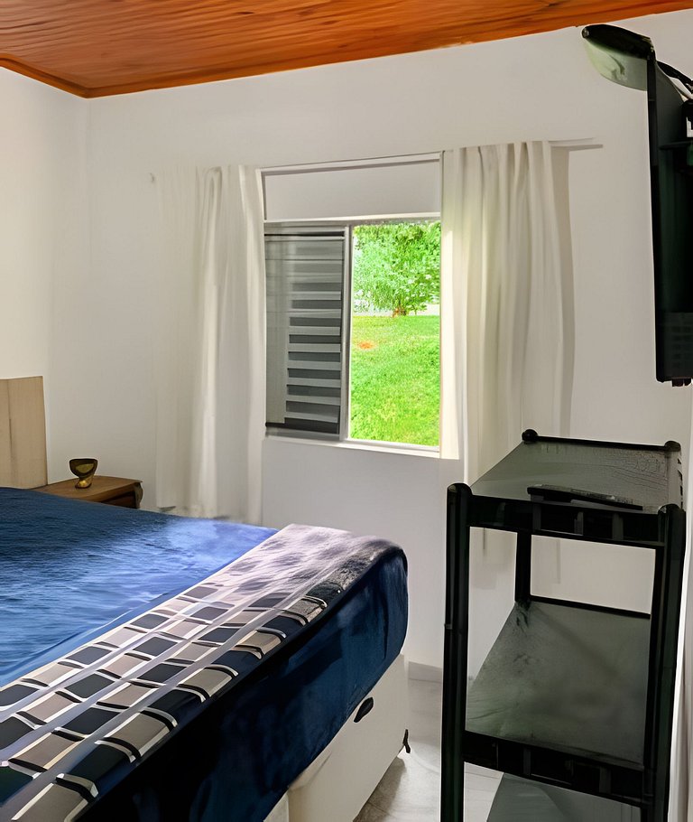 Natureza & Piscina | Casas Rústicas com Pesca Recreativa ,SP