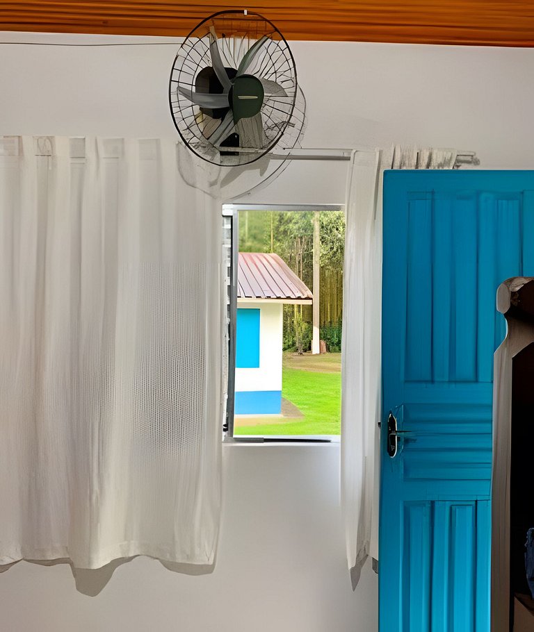 Natureza & Piscina | Casas Rústicas com Pesca Recreativa ,SP
