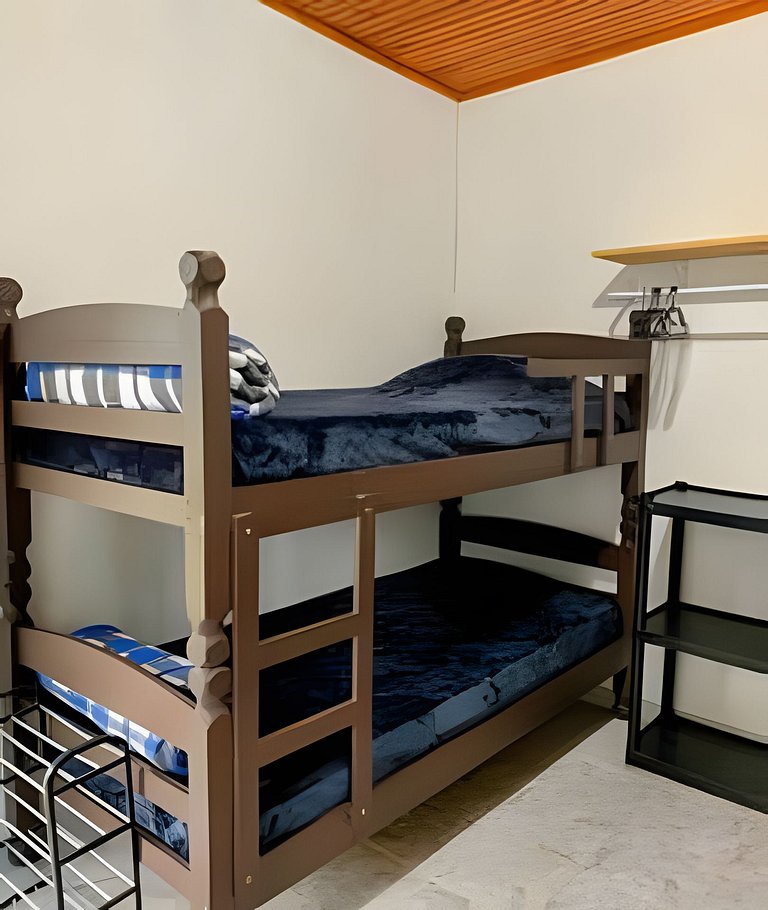 Natureza & Piscina | Casas Rústicas com Pesca Recreativa ,SP