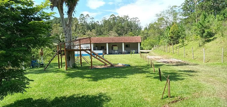 Natureza & Piscina | Casas Rústicas com Pesca Recreativa ,SP