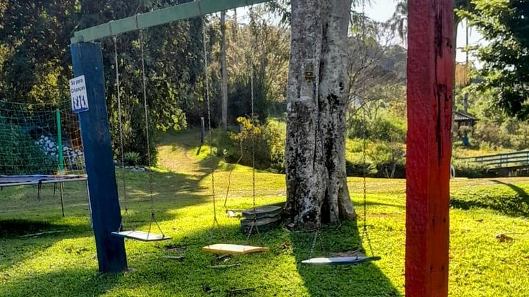 Casas de Campo com Piscina, Pesca em Juquitiba, SP