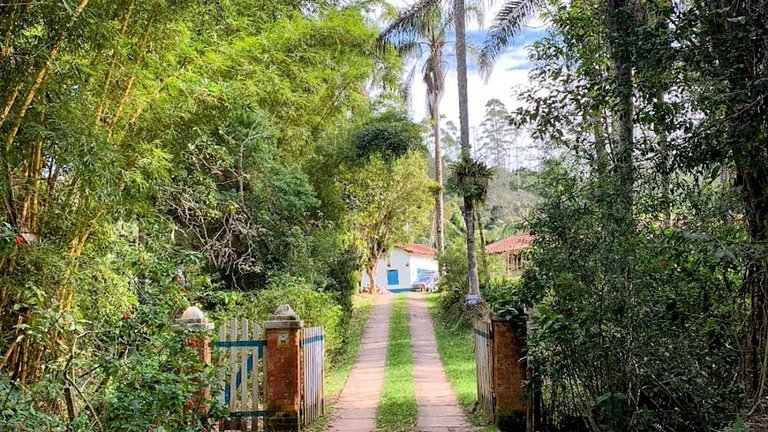 Casas rurales con piscina y pesca en Juquitiba, SP