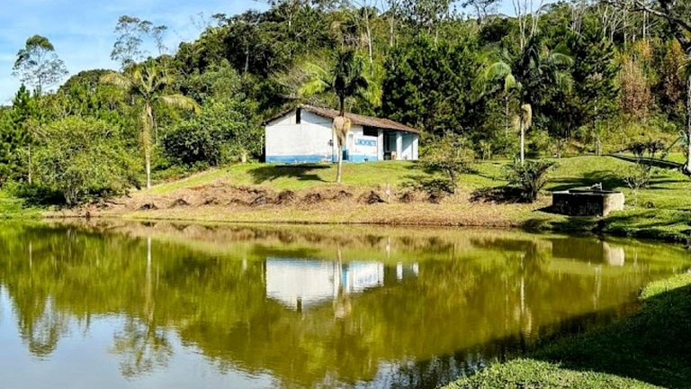 Country houses with swimming pool, fishing in Juquitiba, SP